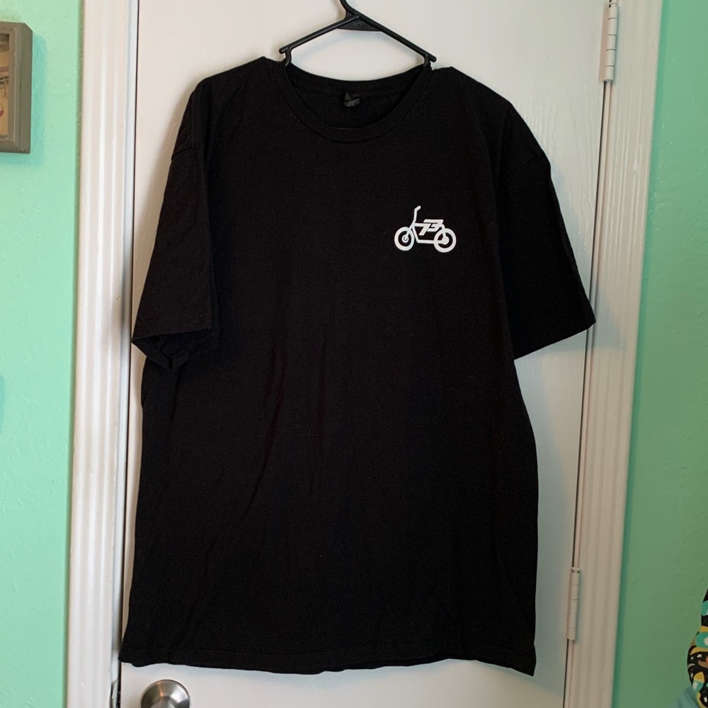 Men’s XL Super Squad Super 73 t-shirt